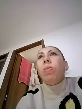 Snapshot of coral_smitth chatting on October 2025 07:36:01 PM coral smitth online show from October 2025 07:36:01 PM