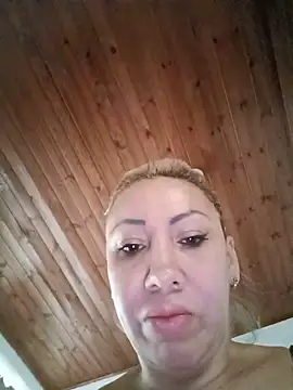 Snapshot of coral_smitth chatting on May 2026 04:58:02 PM coral smitth online show from May 2026 04:58:02 PM