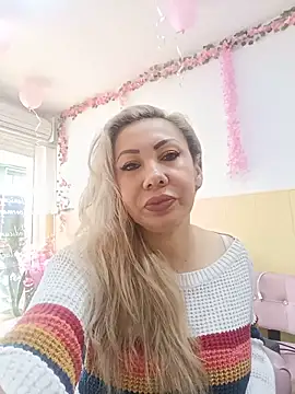 Snapshot of coral_smitth chatting on May 2026 07:22:02 PM coral smitth online show from May 2026 07:22:02 PM