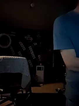 Snapshot of omgkidisthaone chatting on March 2025 06:58:02 AM omgkidisthaone online show from March 2025 06:58:02 AM