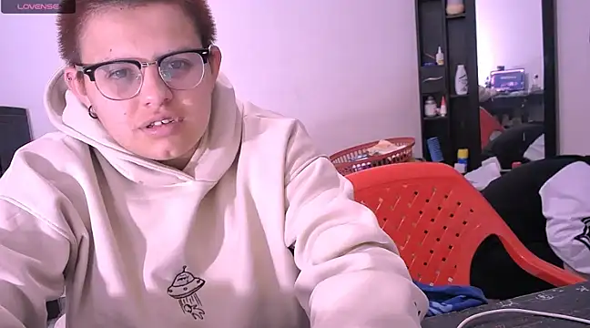 tatsumi nao online show from December 2024 03:24:01 AM