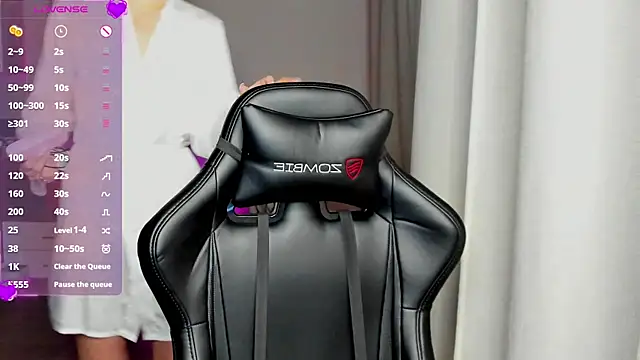 Sm0ly online show from January 2025 02:18:01 AM