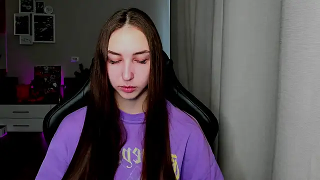 Sm0ly online show from May 2026 03:02:01 AM