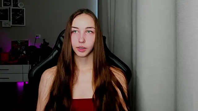 Sm0ly online show from June 2026 04:05:01 AM