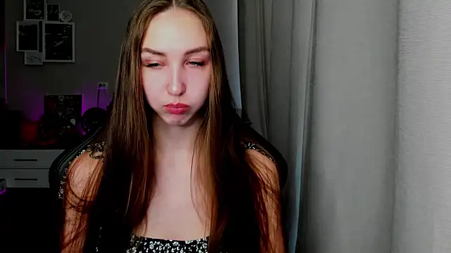 Sm0ly online show from June 2026 03:07:01 AM