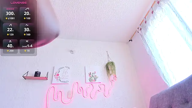 samanthaeliott22 online show from October 2025 08:18:02 PM