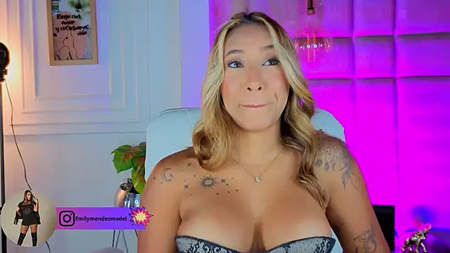 AlessiaLondon online show from July 2026 10:18:01 AM