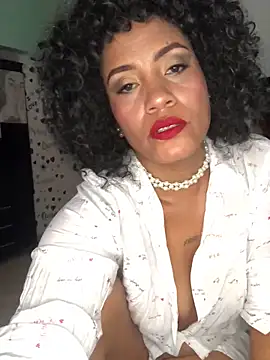 Snapshot of AdelaHaneix chatting on December 2024 04:48:02 PM AdelaHaneix online show from December 2024 04:48:02 PM