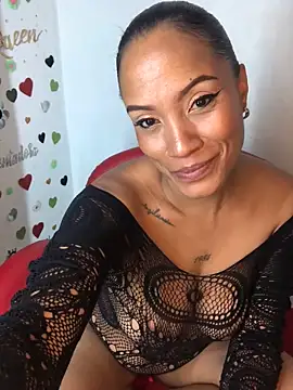 Snapshot of AdelaHaneix chatting on October 2025 12:26:02 PM AdelaHaneix online show from October 2025 12:26:02 PM