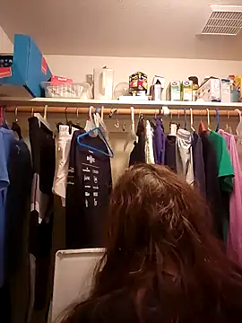 Snapshot of aliceluvzbill chatting on December 2024 02:49:02 PM aliceluvzbill online show from December 2024 02:49:02 PM