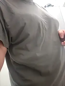 Snapshot of aliceluvzbill chatting on December 2024 07:59:02 PM aliceluvzbill online show from December 2024 07:59:02 PM