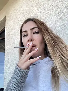 Snapshot of RaquelleDevon chatting on March 2025 02:08:02 PM RaquelleDevon online show from March 2025 02:08:02 PM