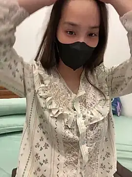 Snapshot of Lilisa_miu chatting on January 2025 02:46:01 PM Lilisa miu online show from January 2025 02:46:01 PM