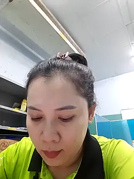 Snapshot of Benlla2802 chatting on December 2024 04:58:01 PM Benlla2802 online show from December 2024 04:58:01 PM