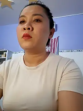 Snapshot of Benlla2802 chatting on December 2024 03:58:01 PM Benlla2802 online show from December 2024 03:58:01 PM