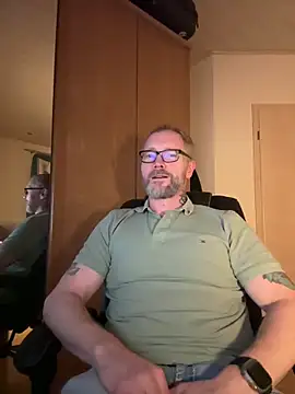 Snapshot of Rockburg chatting on December 2025 08:54:01 AM Rockburg online show from December 2025 08:54:01 AM