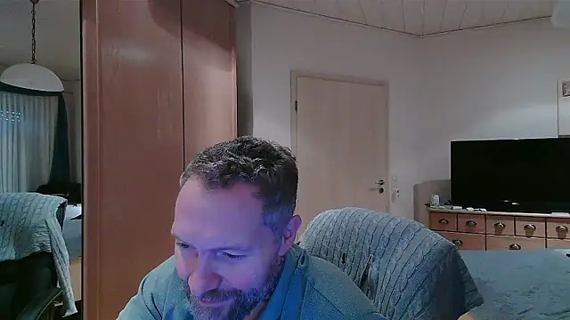 Snapshot of Rockburg chatting on January 2026 12:10:02 PM Rockburg online show from January 2026 12:10:02 PM