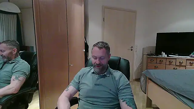 Snapshot of Rockburg chatting on February 2026 01:04:01 PM Rockburg online show from February 2026 01:04:01 PM