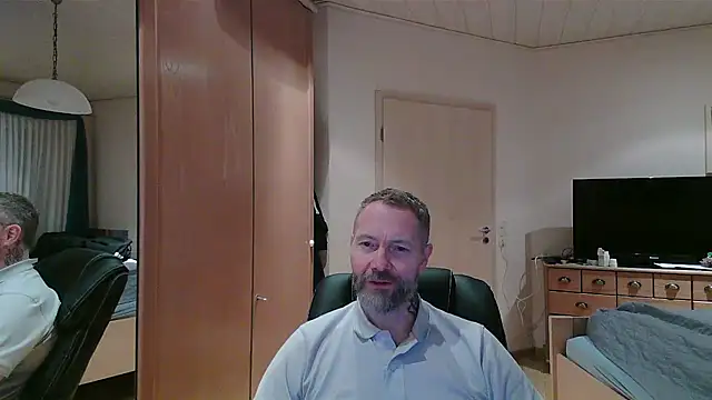 Snapshot of Rockburg chatting on February 2026 07:34:01 AM Rockburg online show from February 2026 07:34:01 AM