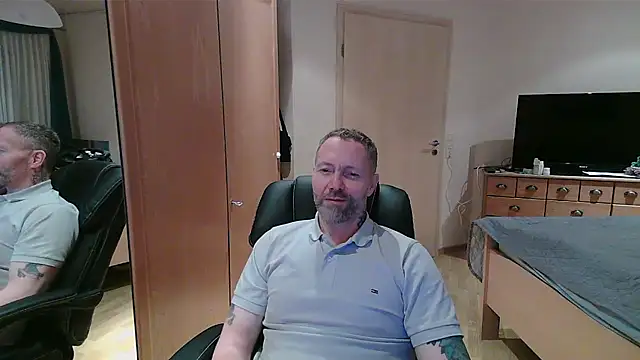 Snapshot of Rockburg chatting on February 2026 07:45:02 AM Rockburg online show from February 2026 07:45:02 AM