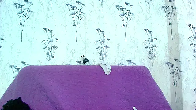 Mia candy 0 online show from February 2025 03:10:02 PM