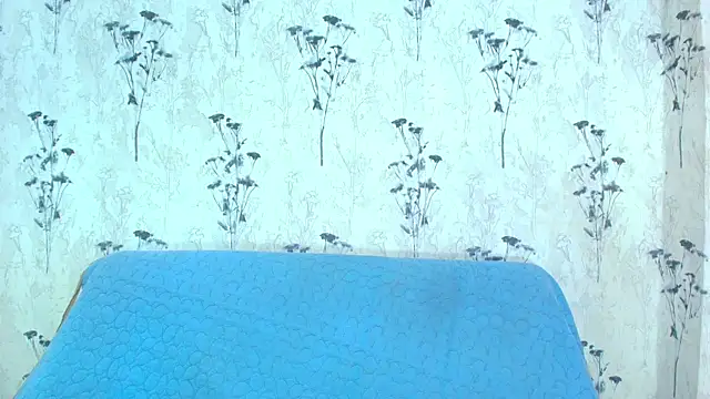 Mia candy 0 online show from March 2025 06:14:01 PM