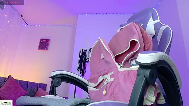 Miss scarllet  online show from June 2026 01:31:01 PM