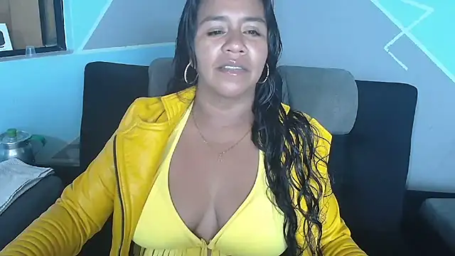saggil23 online show from May 2026 04:08:01 AM
