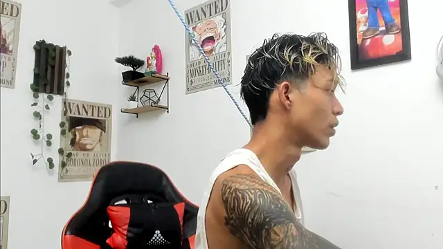 Snapshot of TommyGun_22 chatting on January 2026 12:47:02 AM TommyGun 22 online show from January 2026 12:47:02 AM