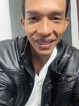 Snapshot of TommyGun_22 chatting on February 2026 01:49:01 PM TommyGun 22 online show from February 2026 01:49:01 PM