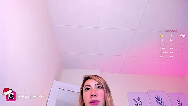 miss sofiaa online show from December 2024 11:54:02 AM