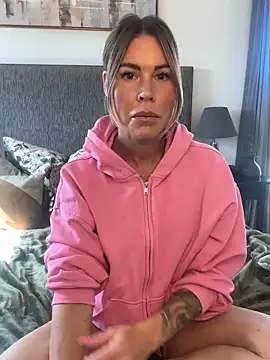 Snapshot of Lara_Bergmann chatting on April 2026 11:59:02 AM Lara Bergmann online show from April 2026 11:59:02 AM