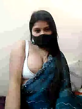 Snapshot of Hotty-simran chatting on February 2025 10:37:02 AM Hotty-simran online show from February 2025 10:37:02 AM