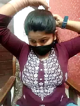 Snapshot of Hotty-simran chatting on March 2025 08:30:01 AM Hotty-simran online show from March 2025 08:30:01 AM