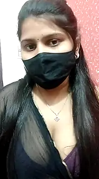 Snapshot of Hotty-simran chatting on March 2025 04:34:02 AM Hotty-simran online show from March 2025 04:34:02 AM