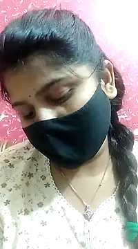 Snapshot of Hotty-simran chatting on March 2025 04:40:02 AM Hotty-simran online show from March 2025 04:40:02 AM