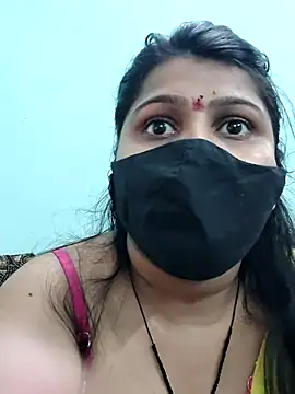 Snapshot of Hotty-simran chatting on October 2025 07:14:02 AM Hotty-simran online show from October 2025 07:14:02 AM