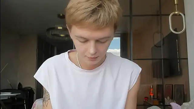agelandreww online show from June 2026 10:48:01 AM