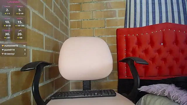 Snapshot of sharol_espitia chatting on March 2025 10:34:02 PM sharol espitia online show from March 2025 10:34:02 PM