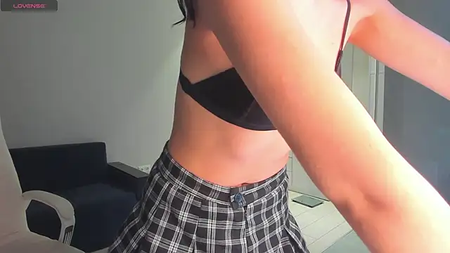 Snapshot of mindi_misery chatting on December 2024 05:17:02 PM mindi misery online show from December 2024 05:17:02 PM