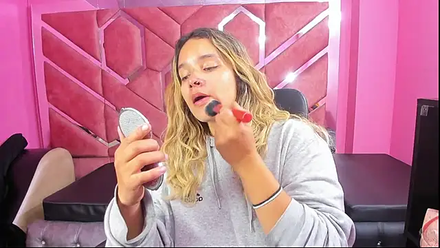 Olivia Fox69 online show from February 2025 03:18:01 AM