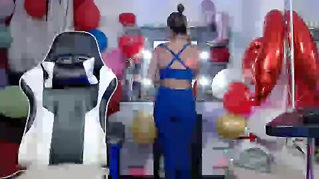 sexy bunny hot online show from February 2025 04:35:01 AM