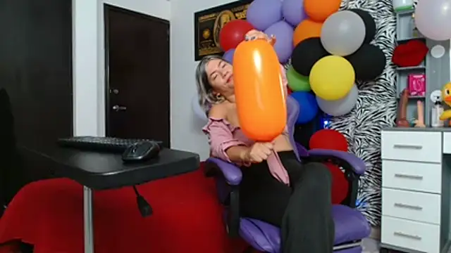 sexy bunny hot online show from June 2026 01:31:01 PM