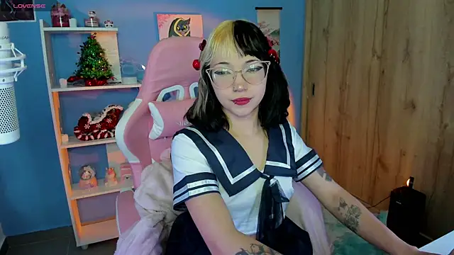 Snapshot of Artic_love chatting on January 2025 07:11:02 AM Artic love online show from January 2025 07:11:02 AM