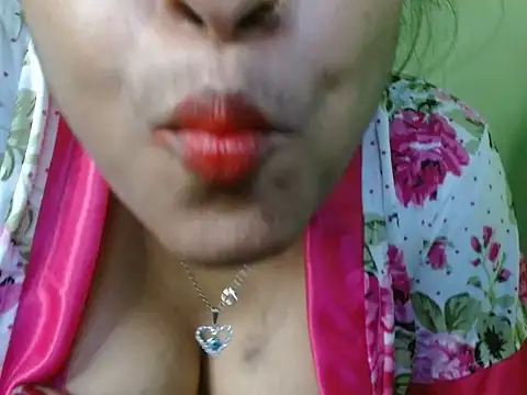 LOVERIAKOL online show from March 2026 07:18:02 PM