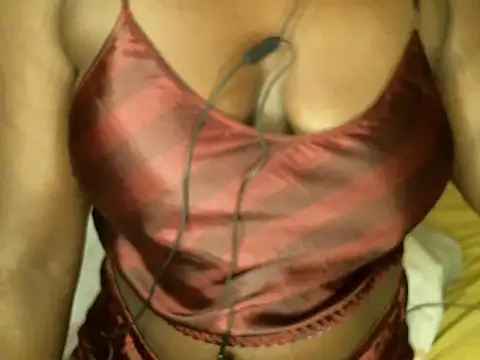 Snapshot of Blackqueen341 chatting on March 2025 05:22:02 AM Blackqueen341 online show from March 2025 05:22:02 AM