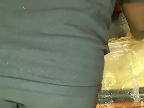 Snapshot of Blackqueen341 chatting on October 2025 01:20:02 PM Blackqueen341 online show from October 2025 01:20:02 PM