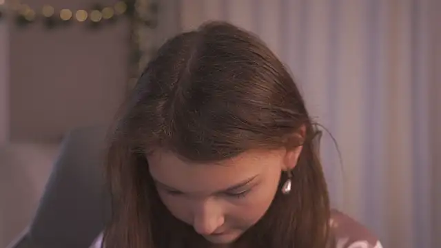 Snapshot of CindyGarrison chatting on October 2025 01:49:02 AM CindyGarrison online show from October 2025 01:49:02 AM