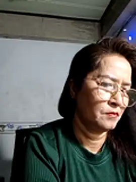 Snapshot of phnz chatting on January 2026 04:32:02 PM phnz online show from January 2026 04:32:02 PM