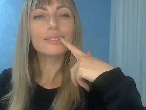 EffectMaya online show from November 2025 03:24:01 PM